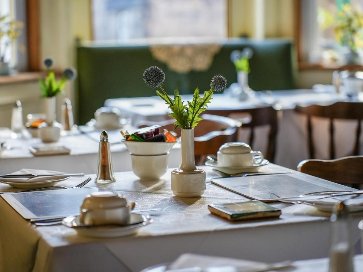 Rosehall Hotel EDI Eksteriør billede